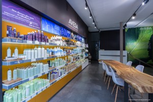 Montecino_Salon_Portrait._0040