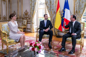 Reyes_de_España_EFE_Paris_0217-2